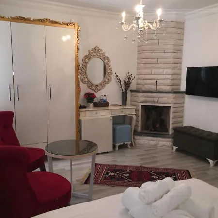 Cundahan Hotel Ayvalı